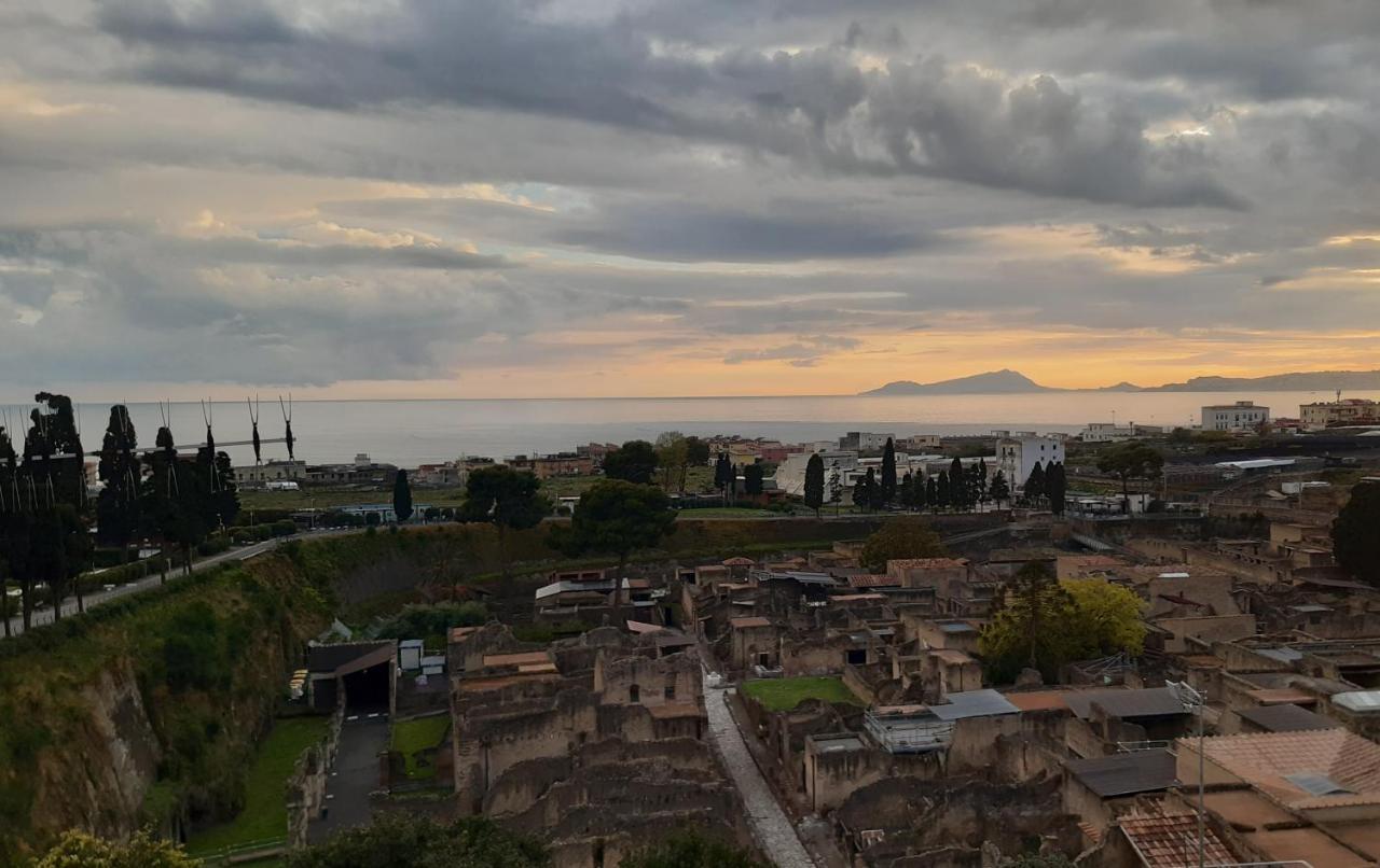 Il Gran Portale Lägenhet Ercolano Exteriör bild