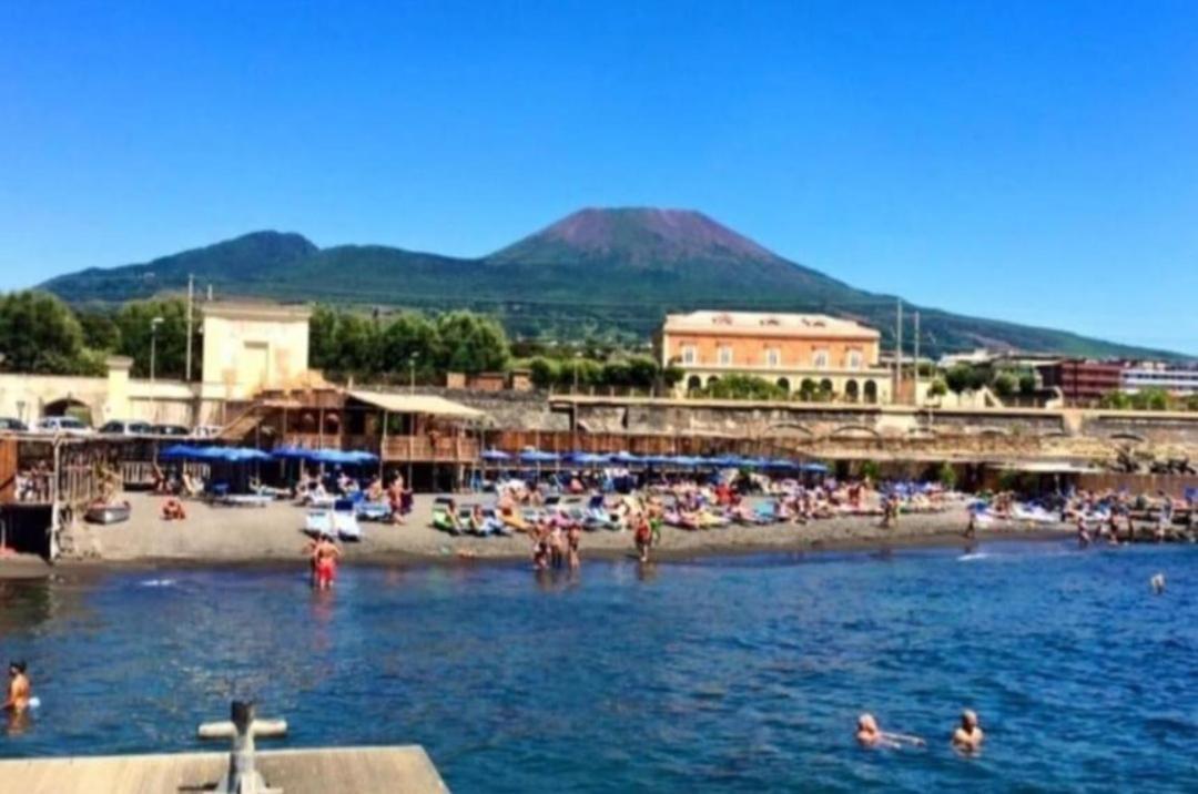 Il Gran Portale Lägenhet Ercolano Exteriör bild